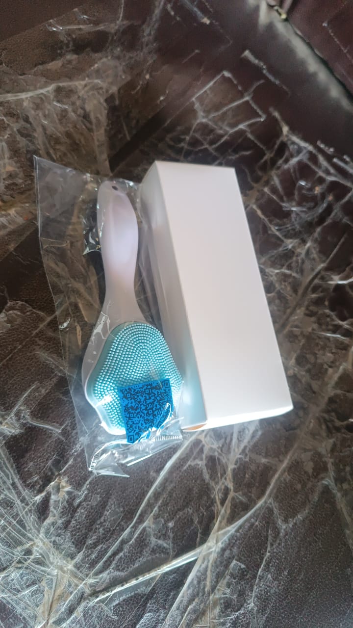 Silicone Face Scrubber Exfoliating Brush, Manual Handheld Facial Cleansing Brush (1 Pc) Silicone Face Scrubber Exfoliating Brush, Manual Handheld Facial Cleansing Brush (1 Pc)